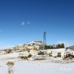 Le village sous la neige